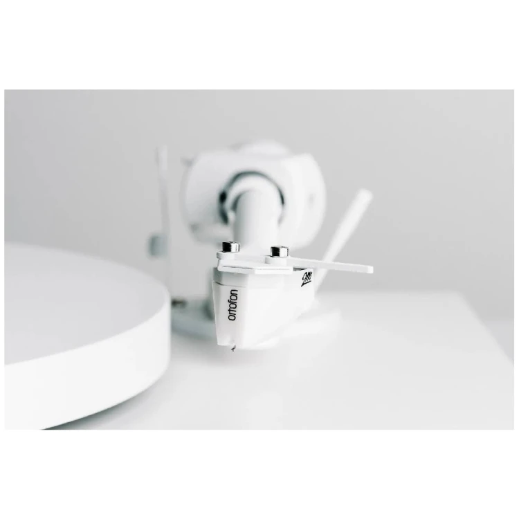 PRO-JECT-DEBUT-PRO-WH-EDITION-3.jpg