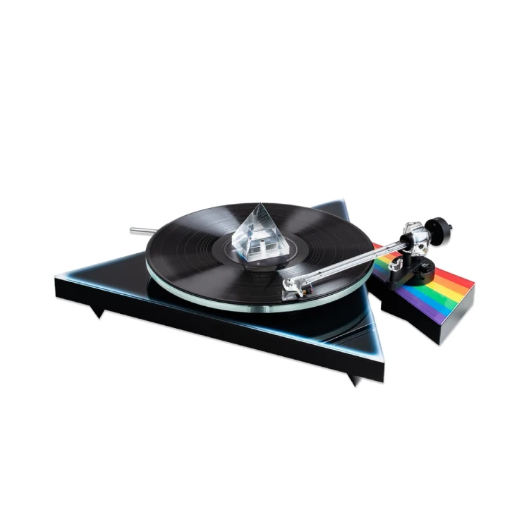 PRO-JECT-The-Dark-Side-Of-The-Moon-1.jpg