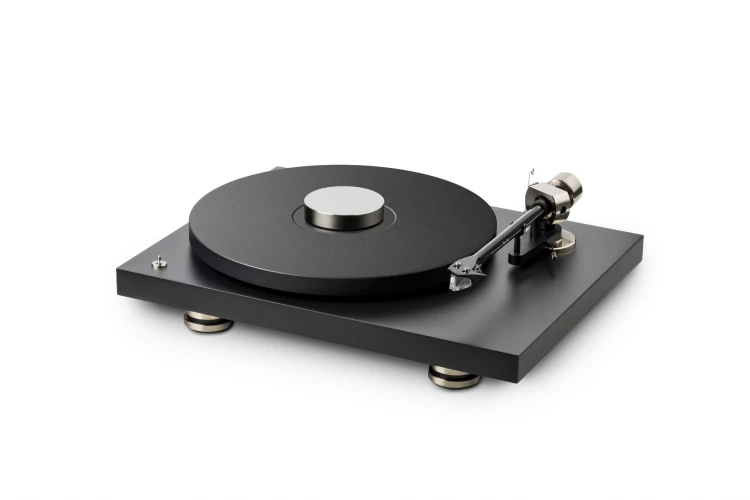 PRO-JECT DEBUT PRO -2.jpg
