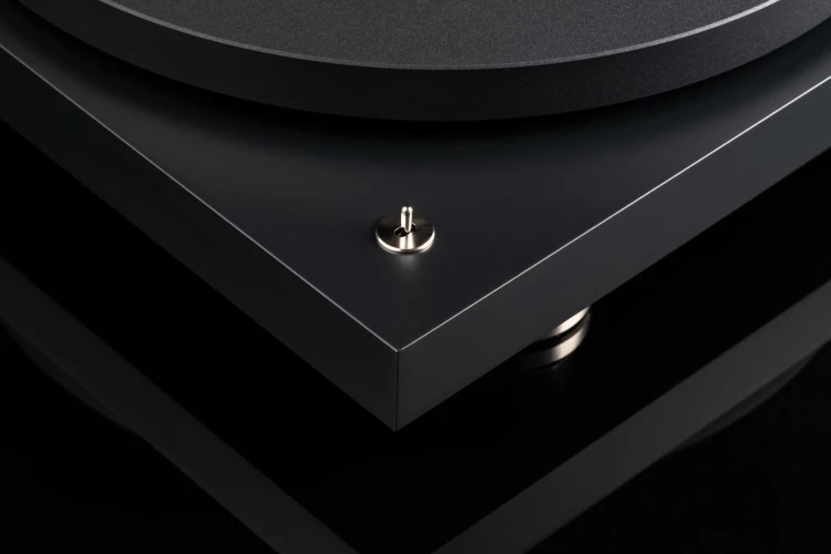 PRO-JECT DEBUT PRO -7.jpg
